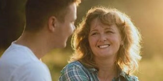 Younger men date older women
